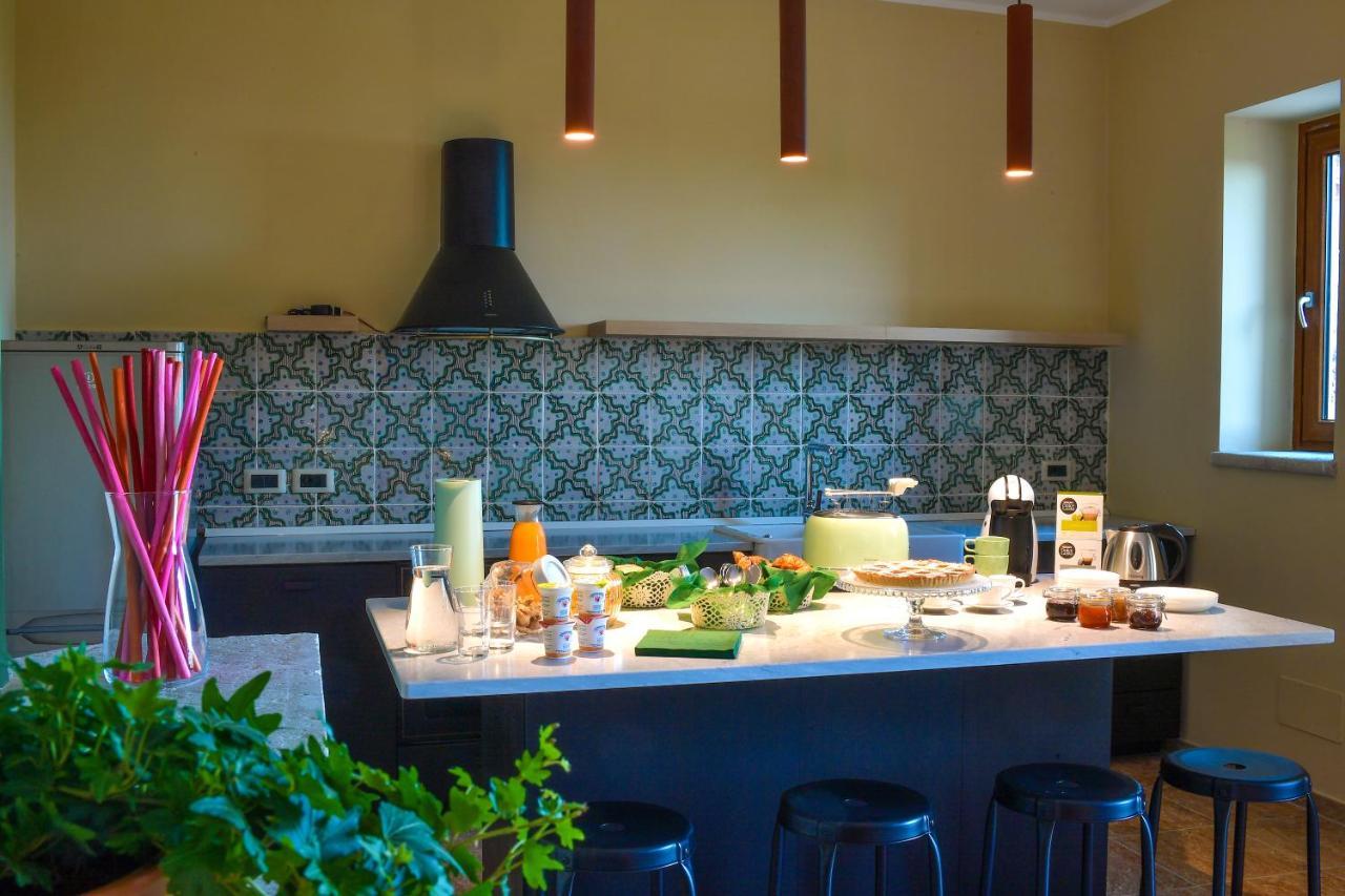 Bed and Breakfast La Riggiola Salerno Exterior foto